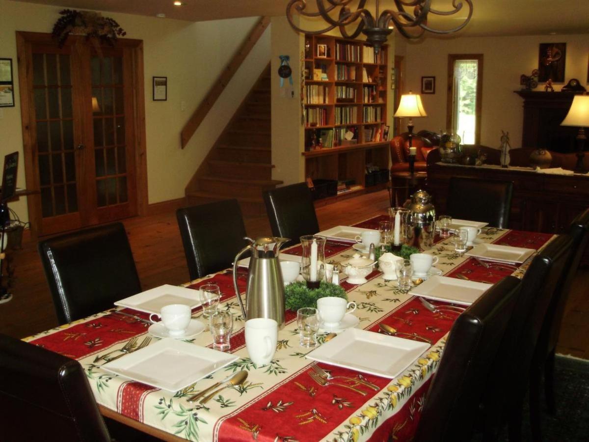 Bed and Breakfast La Petite Douceur Lac-Superieur Exterior foto