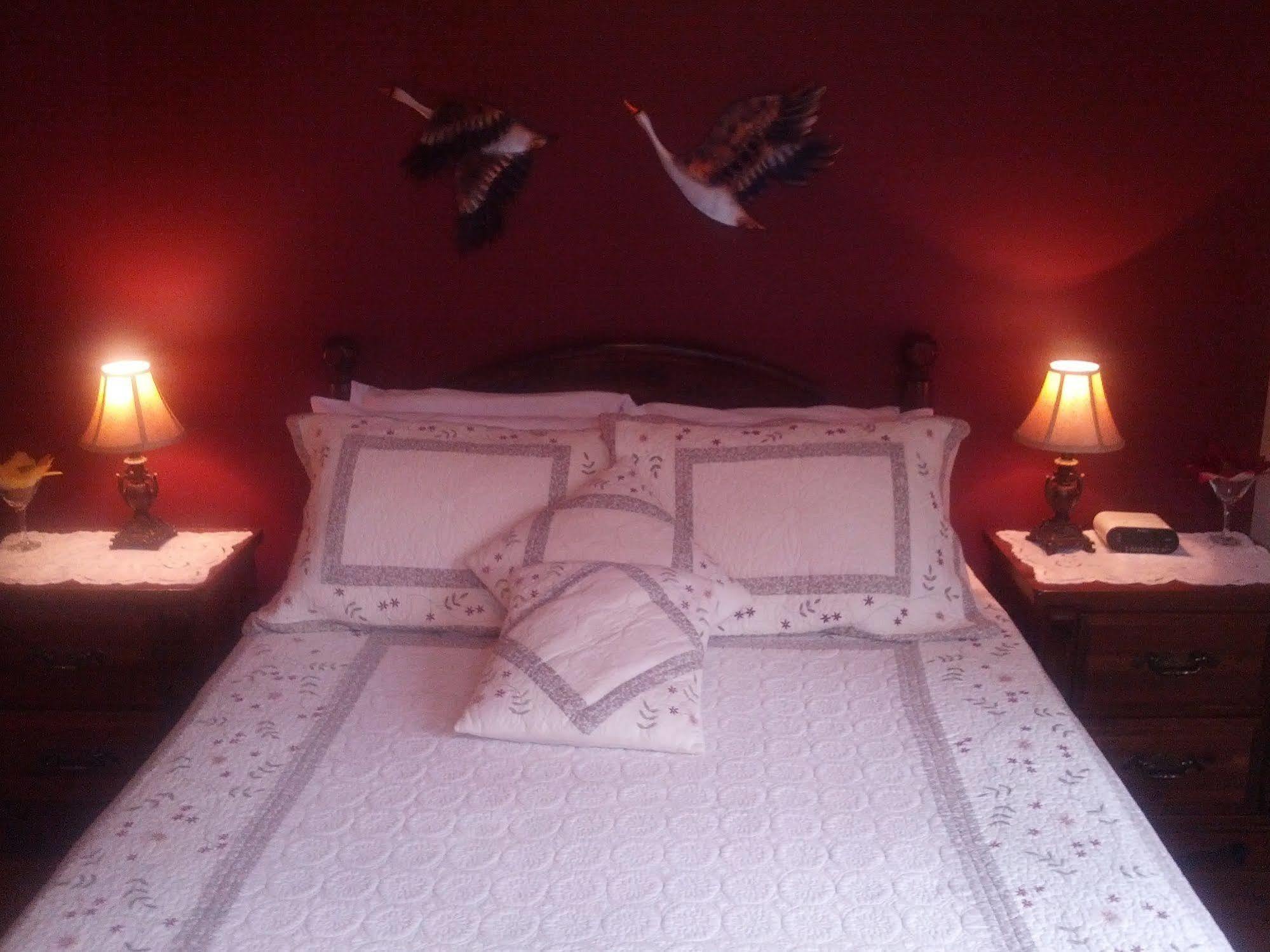 Bed and Breakfast La Petite Douceur Lac-Superieur Exterior foto
